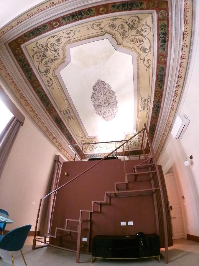 Palazzo Sul Corso-Charming Appartaments Μπρίντιζι Εξωτερικό φωτογραφία
